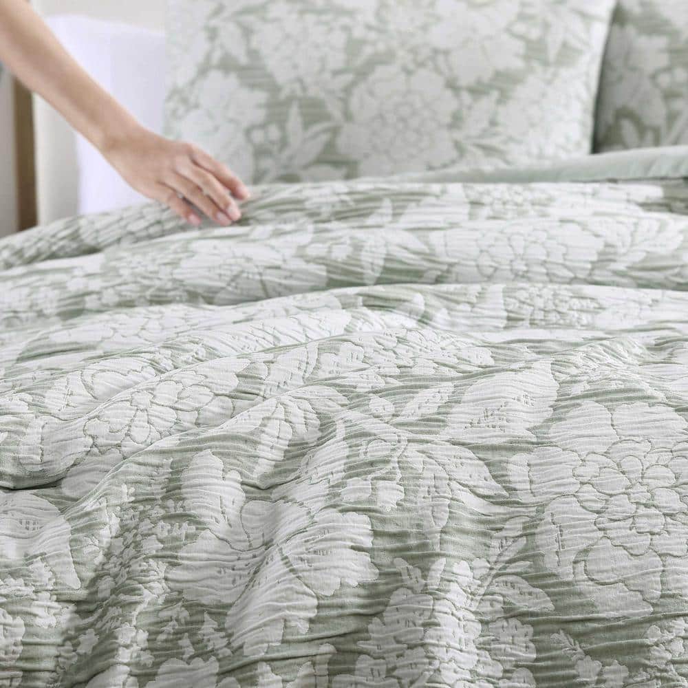 Sage Green Floral Reversible Full Bedding Set with Matelasse Weave