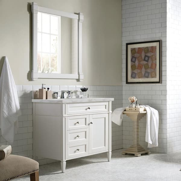 James Martin Vanities Brittany 36.0 in. W x 23.5 in. D x 34.0 in. H Bathroom Vanity in Bright White with Victorian Silver Silestone Quartz Top