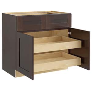 Franklin Stained Manganite Plywood Shaker Assembled Base Kitchen Cabinet Soft Close 33 in W x 24 in D x 34.5 in H