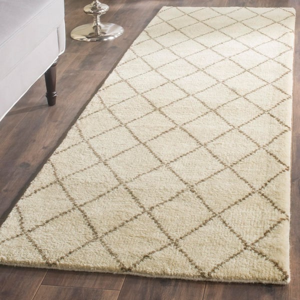 Loft 3 ft. x 8 ft. Cream/Brown Geometric Diamond Runner Rug