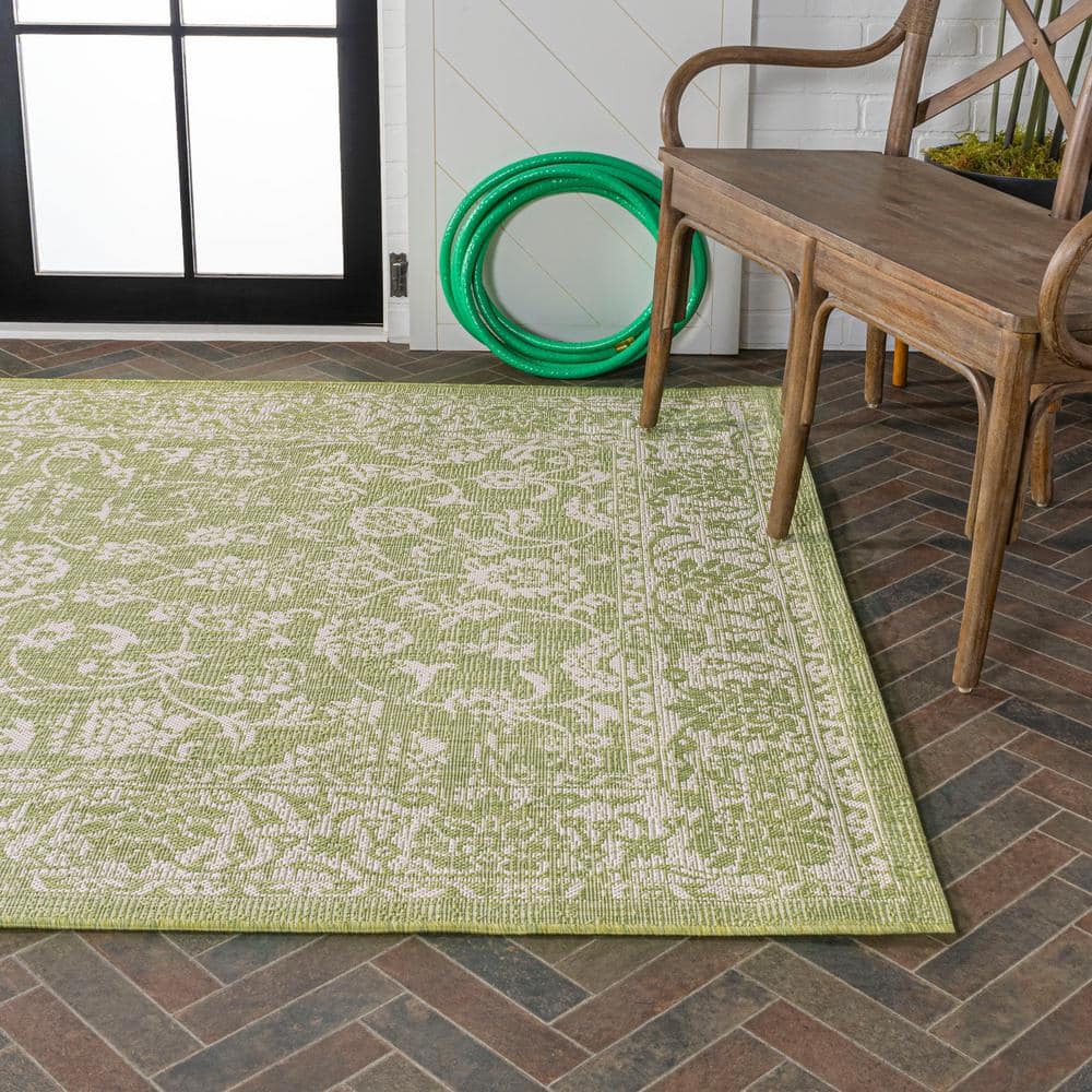Bohemian Vintage Vine Border Gray Cream 4' x 6' Synthetic Area Rug