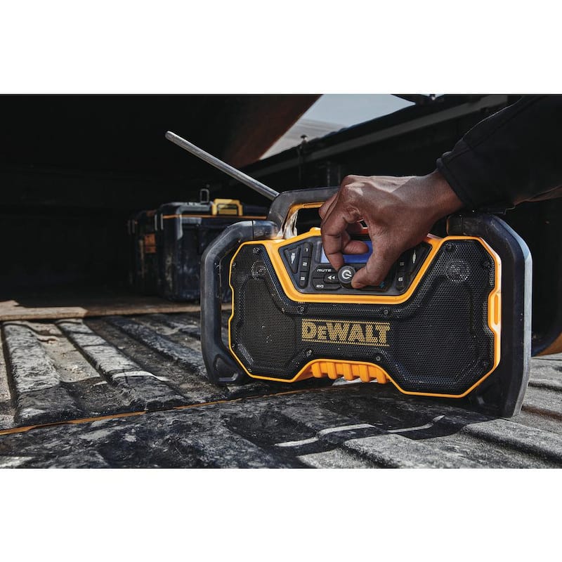 20V MAX Compact Cordless Bluetooth Radio (Tool Only)