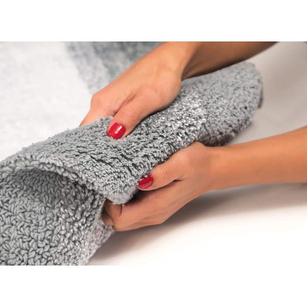 Whitney Ombre Gray Cotton Reversible Bath Rug Set