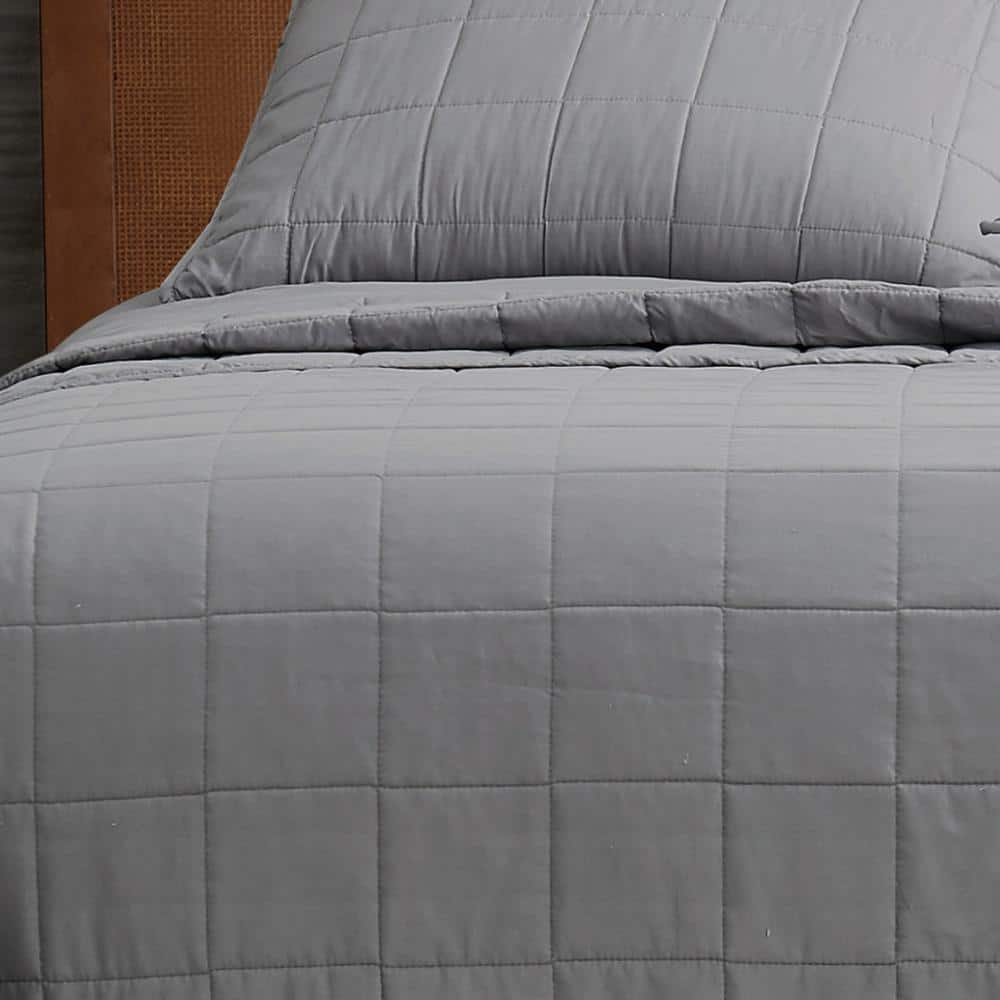 Full Grey Microfiber Quilt Set with Shams
