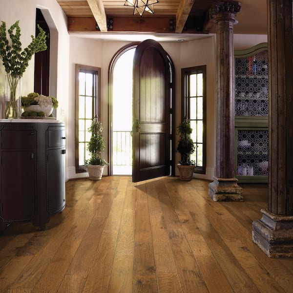 Shaw Take Home Sample Western Hickory Espresso Click Hardwood Flooring 5 In X 8 Dh840 879 Samp The