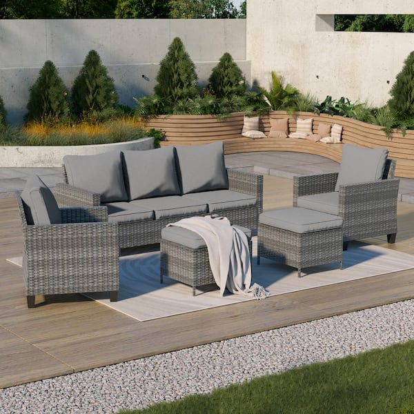 5-Piece Patio Outdoor Sofa Patio Conversation Set Gray Wicker Frame with Soft Light Gray Cushions