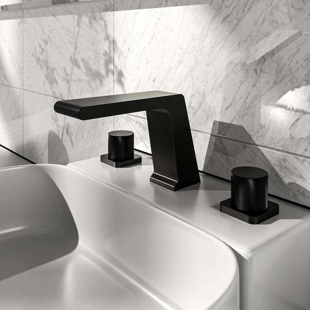 https://images.thdstatic.com/productImages/278c4697-b7e3-4dd9-9b96-cbb38f51cc89/svn/matte-black-everstein-widespread-bathroom-faucets-sfs1008-bk-64_1000.jpg