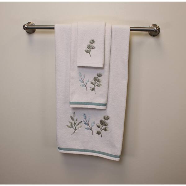 Modern Farmhouse Cotton Velour Embroidered Bath Towel Set