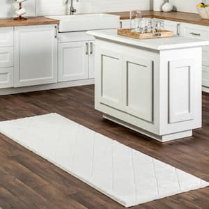 White 2 ft. 6 in. x 8 ft. Amy Casual Faux Rabbit Machine Washable Area Rug