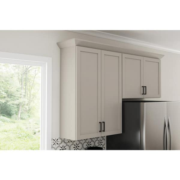 https://images.thdstatic.com/productImages/27a2ac9a-e5cf-4657-92f3-a122ec418863/svn/sterling-gray-hampton-bay-assembled-kitchen-cabinets-w1830-csg-a0_600.jpg