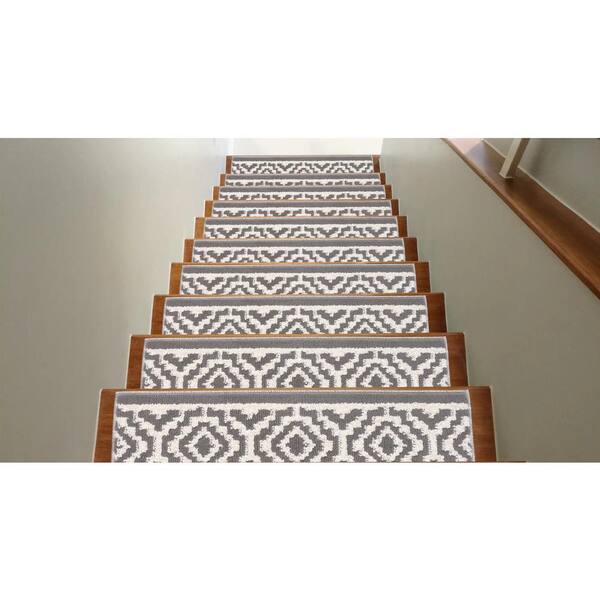 THE SOFIA RUGS Sofihas White/Gray 9 in. x 28 in. Polypropylene w