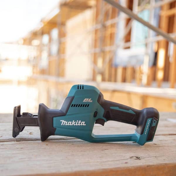 Makita 18V LXT Lithium-Ion Brushless Cordless Compact Recipro Saw