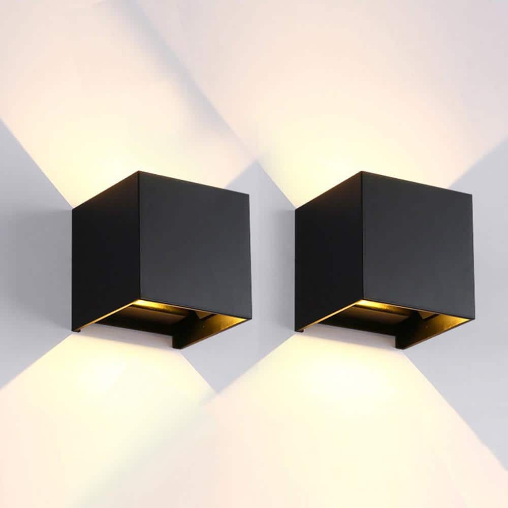 C Cattleya 2-Light Matte Black Aluminum Cube LED Outdoor Wall