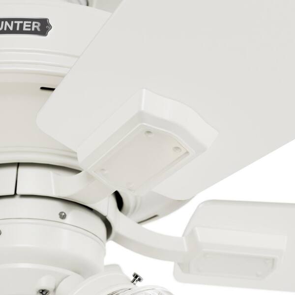 Hunter - Crestfield 52 in. Indoor Fresh White Ceiling Fan with Light Kit Included