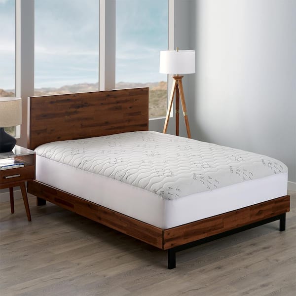 ELLA JAYNE Bamboo Twin Sized Mattress Pad