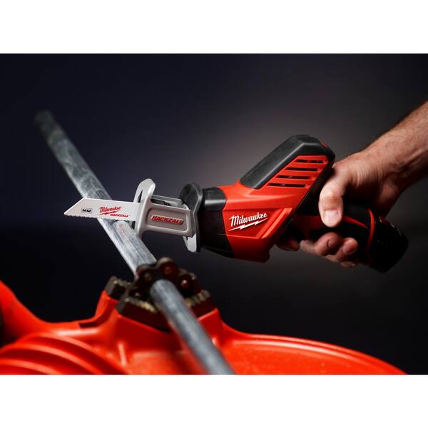 Milwaukee M12 12V Lithium-Ion HACKZALL Cordless Reciprocating Saw Kit with M12 Oscillating Multi-Tool & 6.0Ah XC Battery Pack