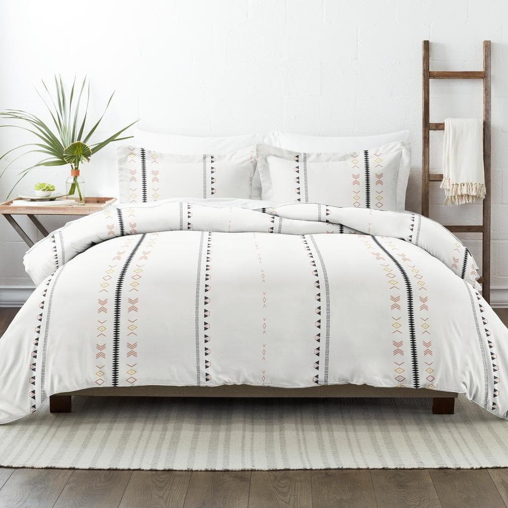 Clay Natural Geo Lines King/Cal King Microfiber Duvet Cover Set