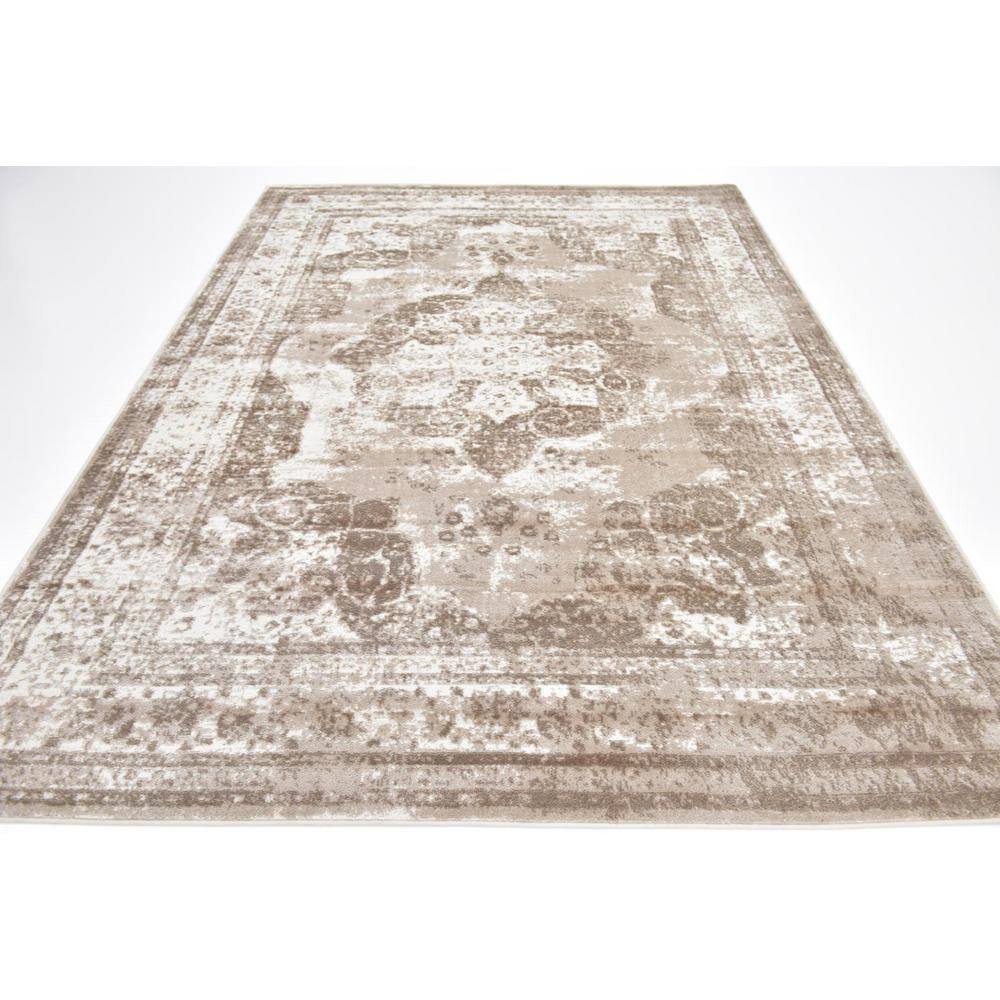 Reversible Easy-Care Synthetic Area Rug in Light Brown, 7' x 10'