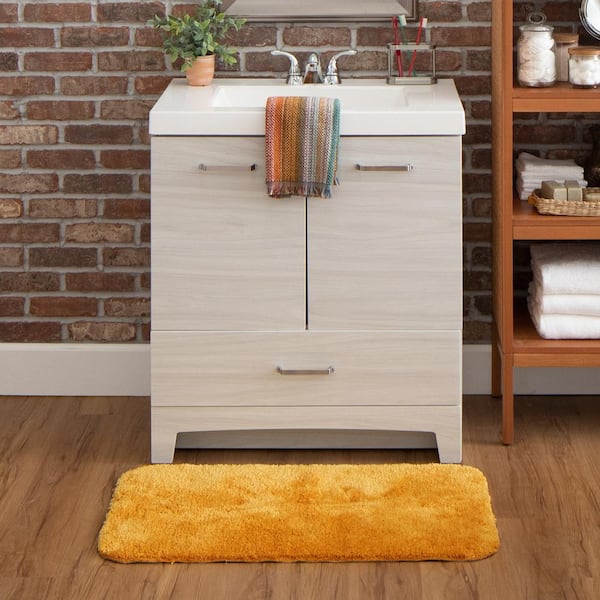 Bridgetown Plush 23 in. x 39 in. Yellow Solid Polyester Rectangle Machine Washable Bath Mat
