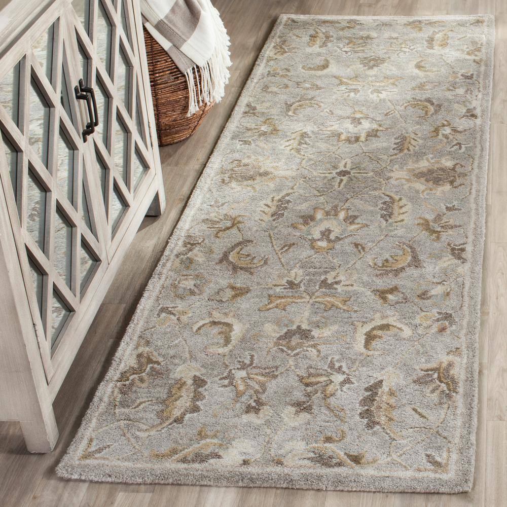 Elegant Gray Hand-Tufted Wool & Viscose 27" Area Rug