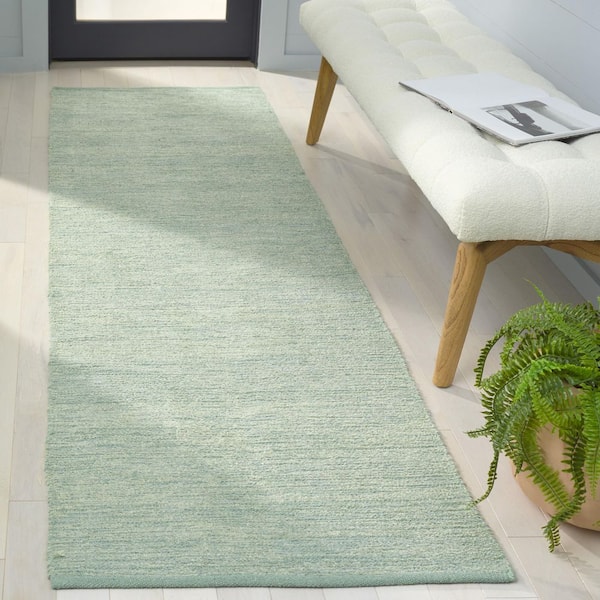 Montauk 2 ft. x 8 ft. Green Modern Solid Runner Rug