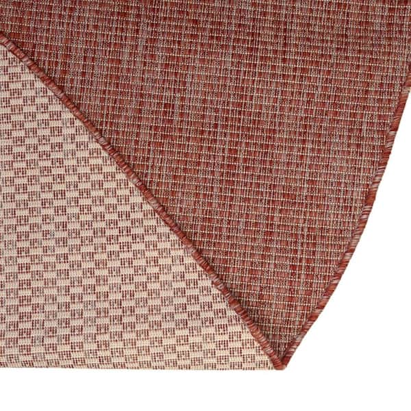 Outdoor Solid Red 11 ft. Round Indoor/Outdoor Area Rug