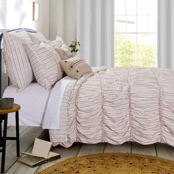 Greenland Home Fashions Farmhouse Chic 2-Piece Red Twin Quilt Set