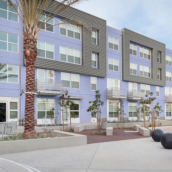 1 gal. #P540-4 Lavender Sky Semi-Gloss Exterior Paint