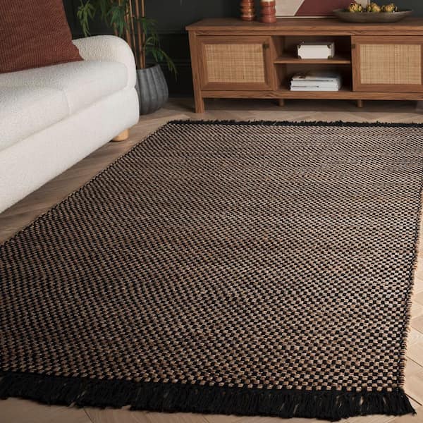 Montauk 6 ft. x 9 ft. Natural/Black Checkered Fringe Area Rug