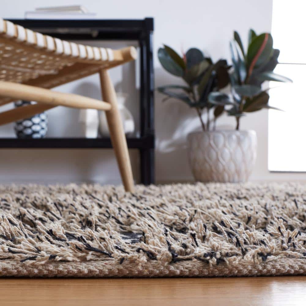 Natura Black and Ivory Handwoven Cotton Area Rug