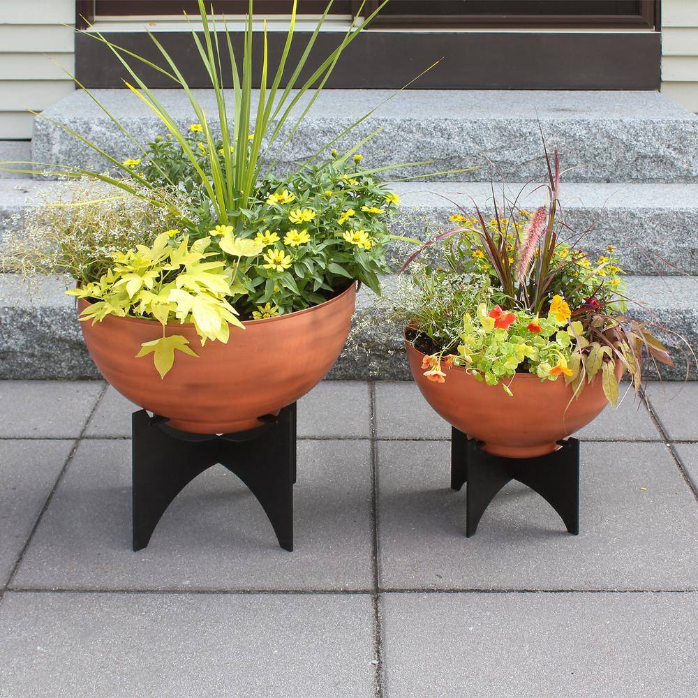 Burnt Sienna Galvanized Steel Planter Bowl with Black Iron Stand