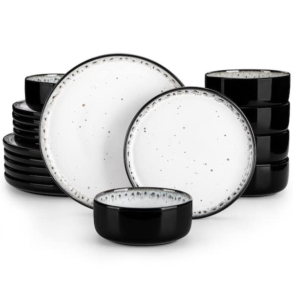 50-piece Set Round White Plates with Silver Rim, 20 Pieces 7.5 50-piece Set Round White Plates with Silver Rim, 20 Pieces 7.5