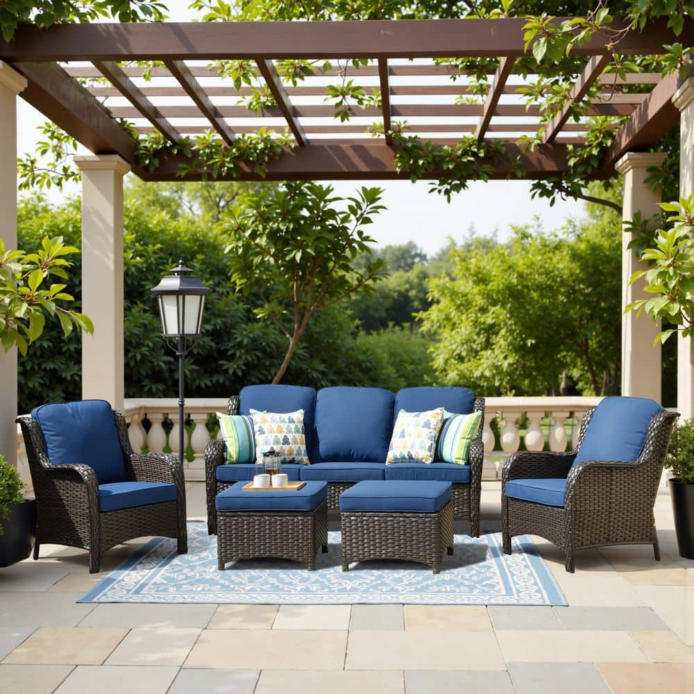 OVIOS New Kenard Brown 5-Piece Wicker Outdoor Patio Conversation
