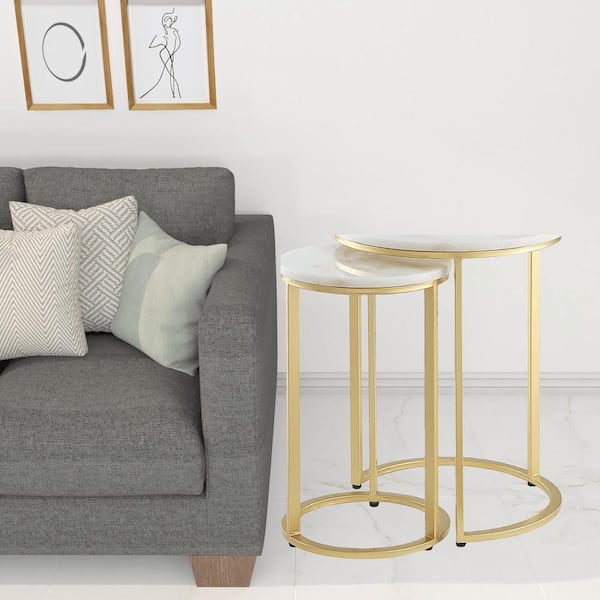 HomeRoots 17.5 in. White Marble End Table