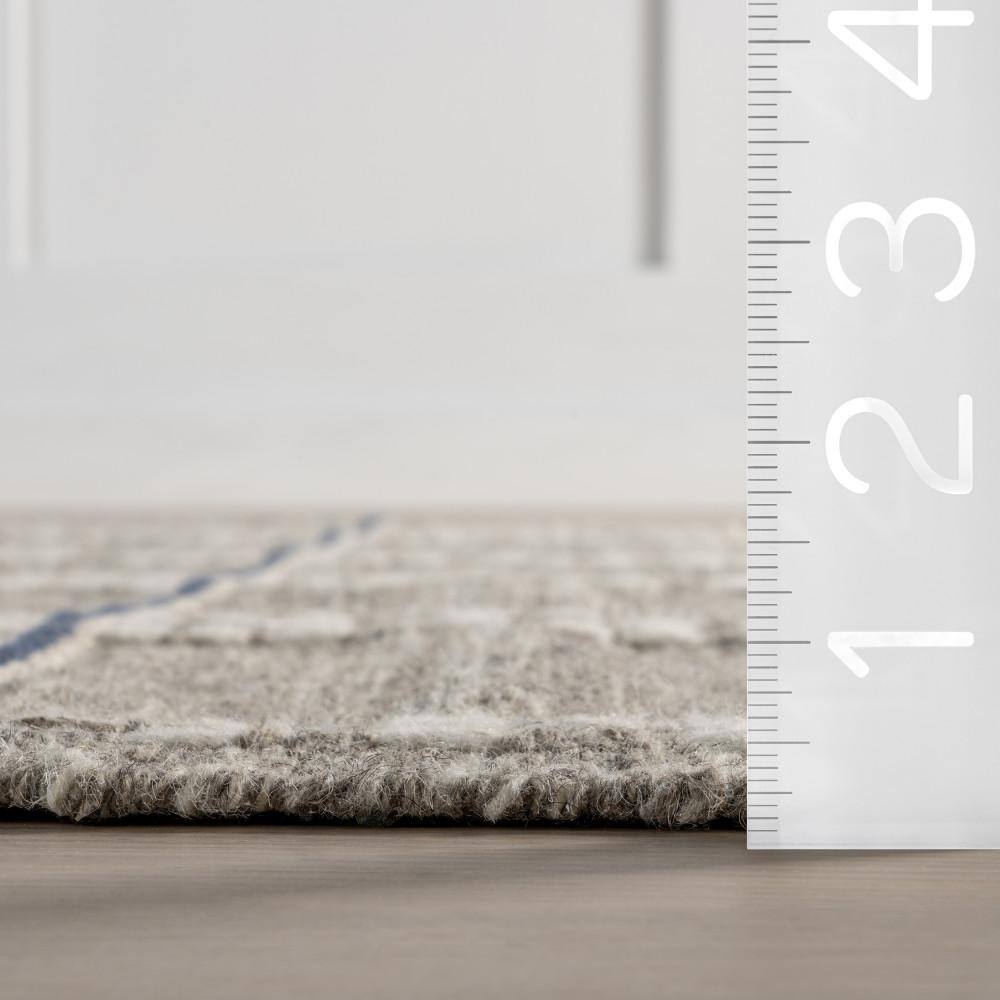 Morgan Gray and White Wool Geometric Check Area Rug, 5' x 8'