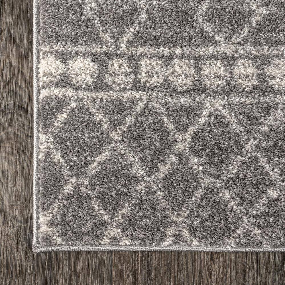 Gray and Cream Synthetic 8' x 10' Moroccan Style Area Rug