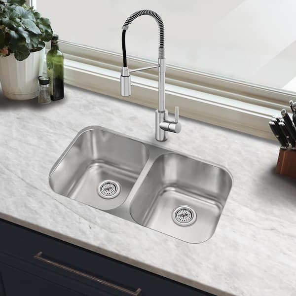 29 in. Undermount 50/50 Double Bowl 18-Gauge Stainless Steel Kitchen Sink