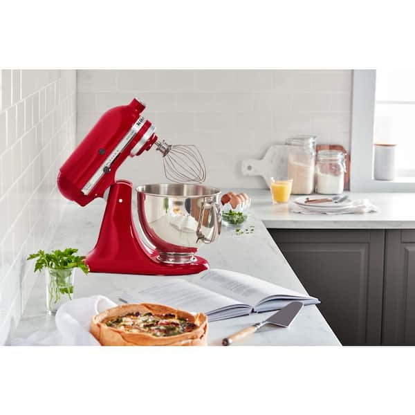 https://images.thdstatic.com/productImages/283b08a7-f4f3-48b1-8e9c-eacb63def716/svn/empire-red-kitchenaid-stand-mixers-ksm150pser-76_600.jpg