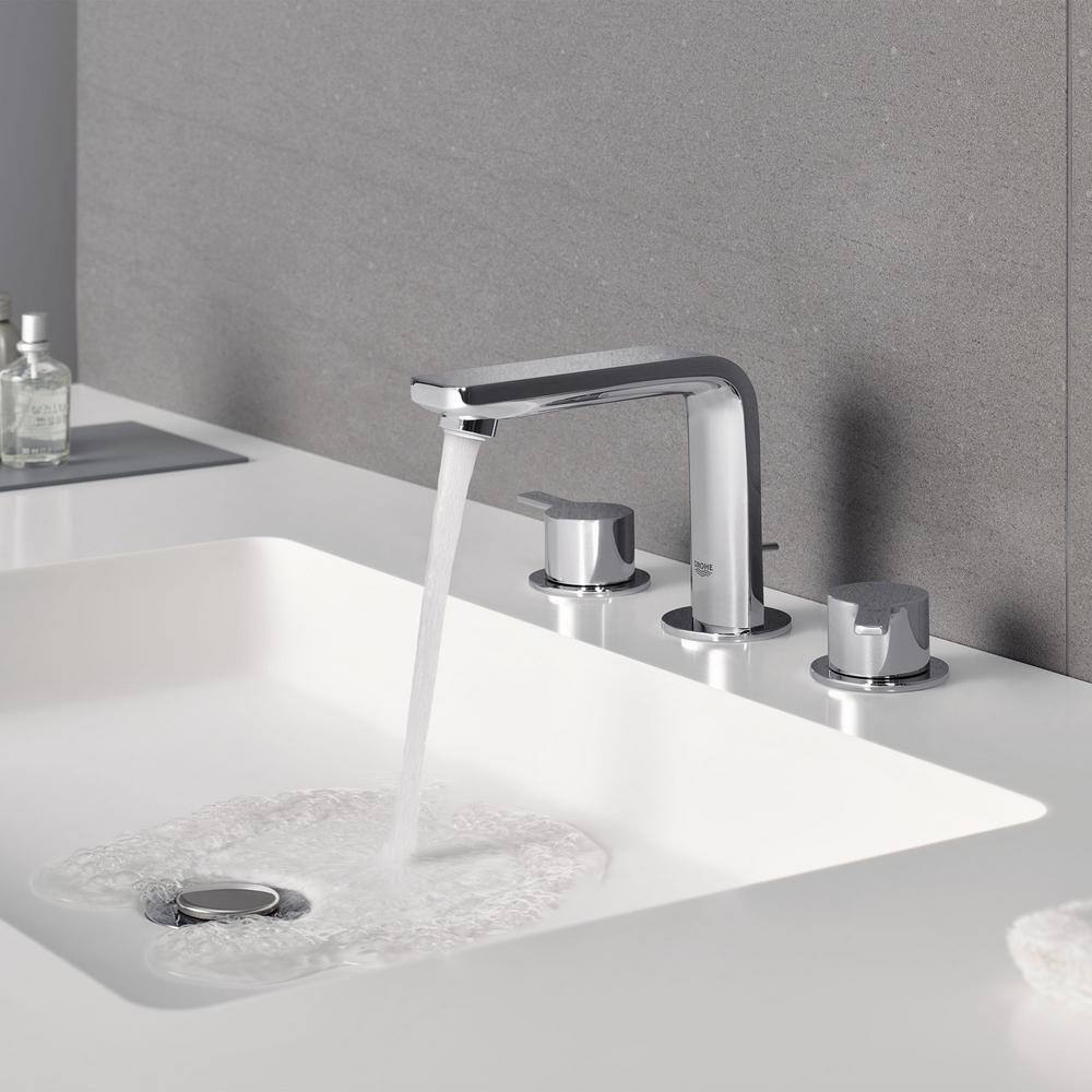 Lineare Minimalist Chrome Double-Handle Bathroom Faucet
