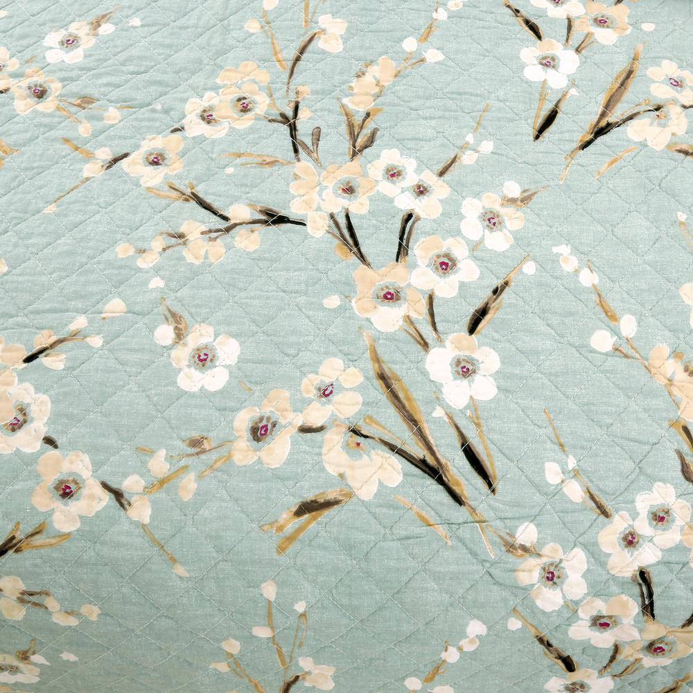 Cyan Blue Cotton Queen Reversible Floral Quilt Set