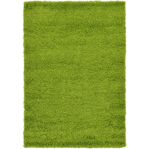 Solid Shag Grass Green 4 ft. x 6 ft. Area Rug