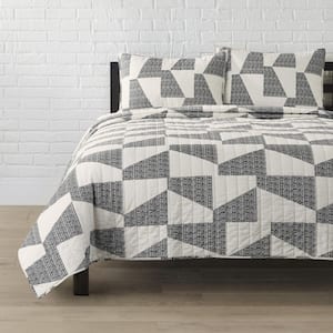 3-Piece Black and Ivory Modern Abstract Tile Cotton Blend Full/Queen Quilt Set