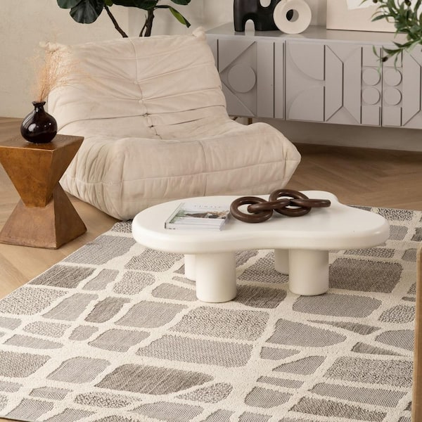 Hogar 5 ft. x 8 ft. Abstract Indoor Area Rug, Grey Cream, Modern