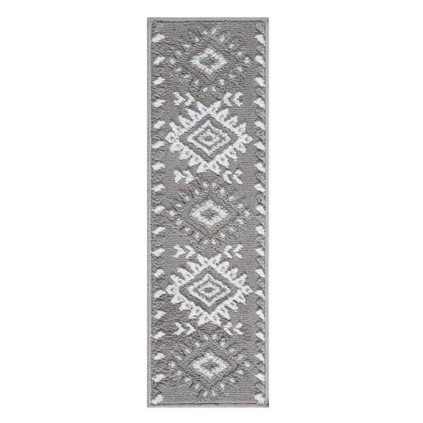 SUSSEXHOME Traditional Collection Gray 9 in. x 28 in. Polypropylene Stair Tread Cover (Set of 15)