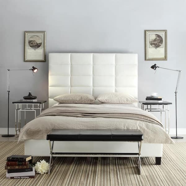 HomeSullivan Upland White Full Upholstered Bed