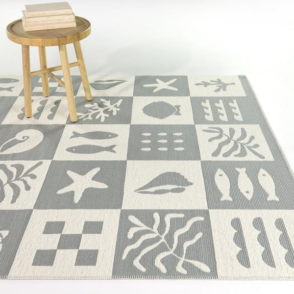 Ventura Blue 7 ft. 10 in. x 10 ft. Coastal Icon Check Indoor/Outdoor Area Rug
