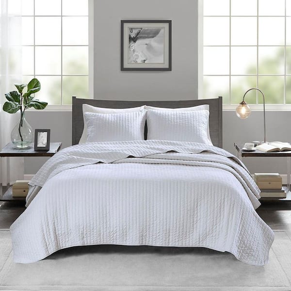 Madison Park Jaxson 2-Piece White Polyester Twin/Twin XL Quilt Set