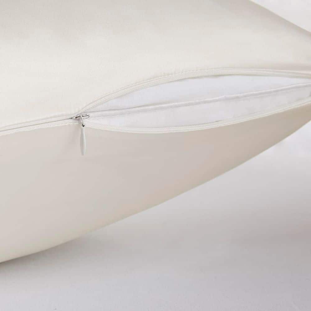 Ivory Mulberry Silk Standard Pillowcase with Zipper Closure