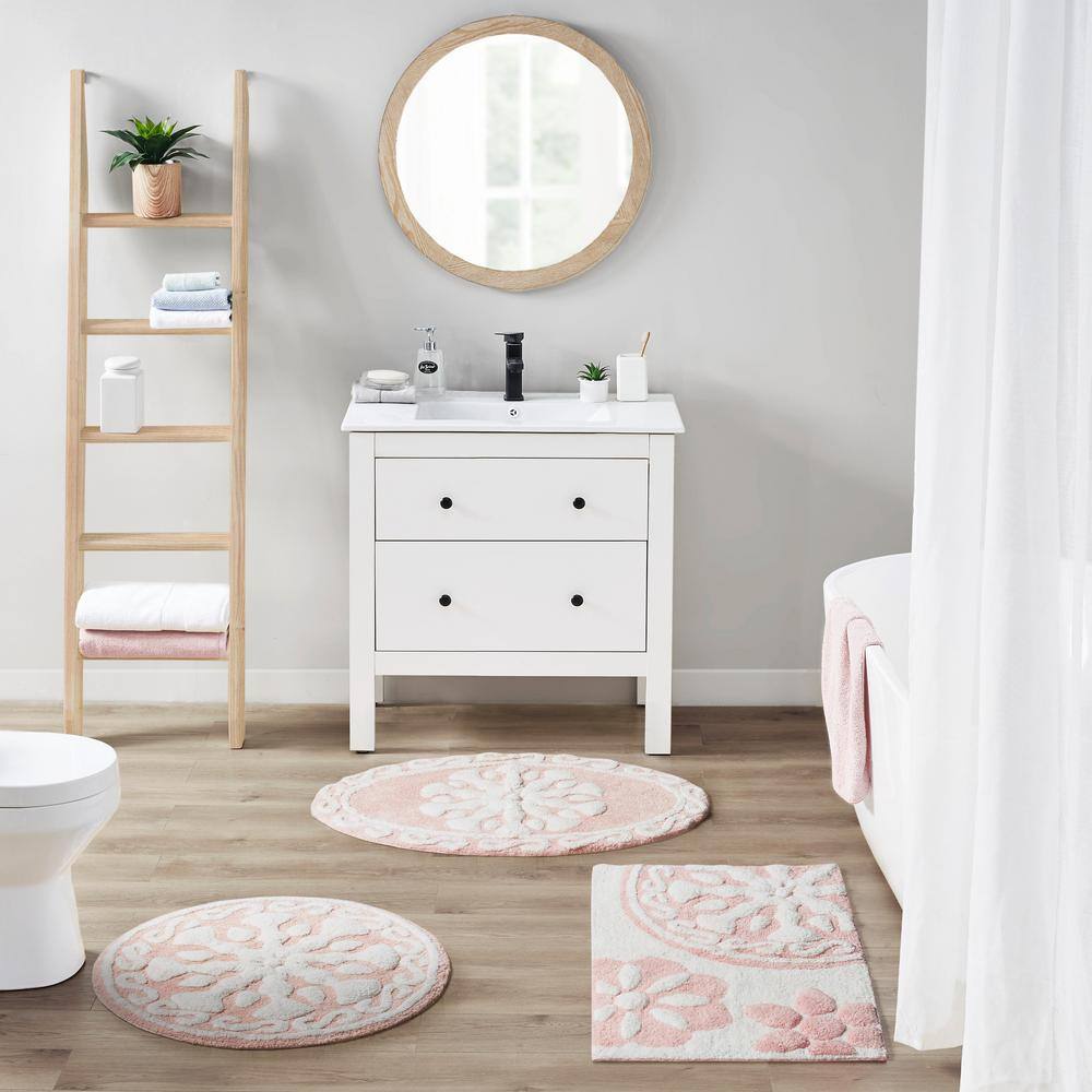 Casablanca Medallion Pink Cotton Tufted Bath Rug