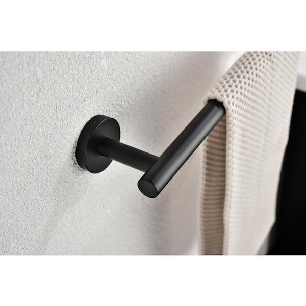 https://images.thdstatic.com/productImages/288b1741-4970-4b7c-ae02-1c012d9bfe5c/svn/matte-black-toolkiss-bathroom-hardware-sets-thg08mb-1d_600.jpg